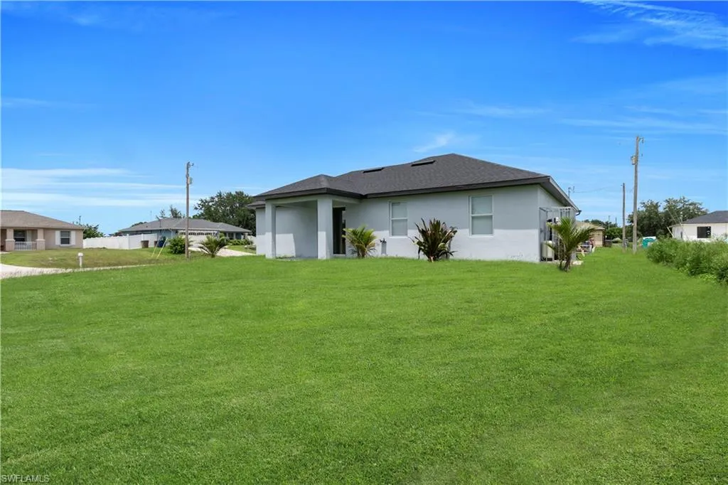 3100 Flora AVE, Lehigh Acres, FL 33976,225062994