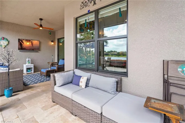 11689 Kati Falls Ln, Fort Myers, Florida 33913