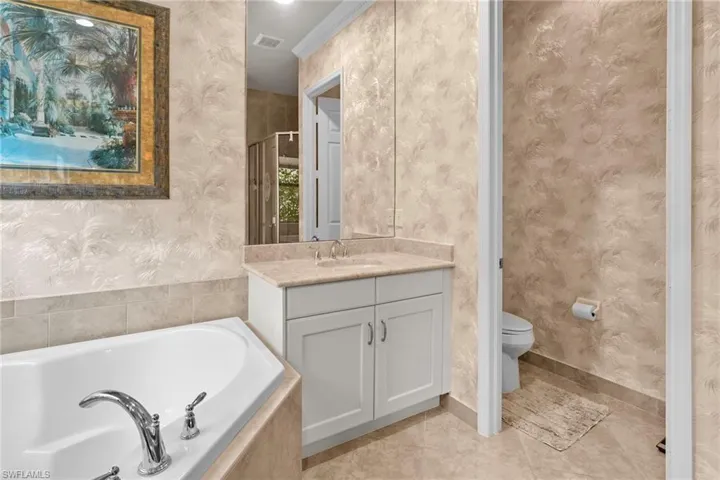 11689 Kati Falls Ln, Fort Myers, Florida 33913