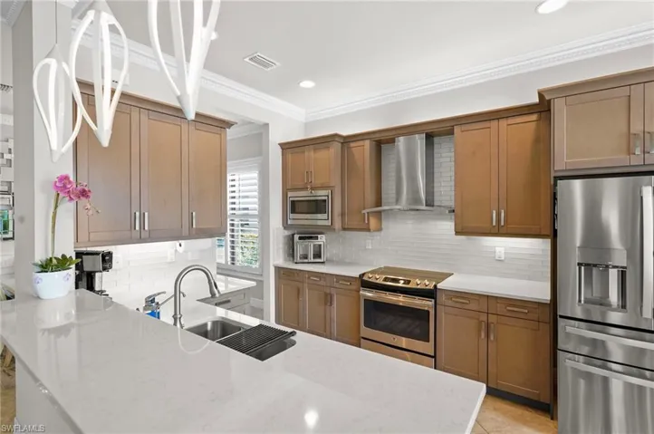 11689 Kati Falls Ln, Fort Myers, Florida 33913