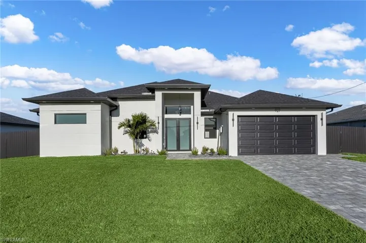 927 NE 13th  PL, Cape Coral, FL 33909