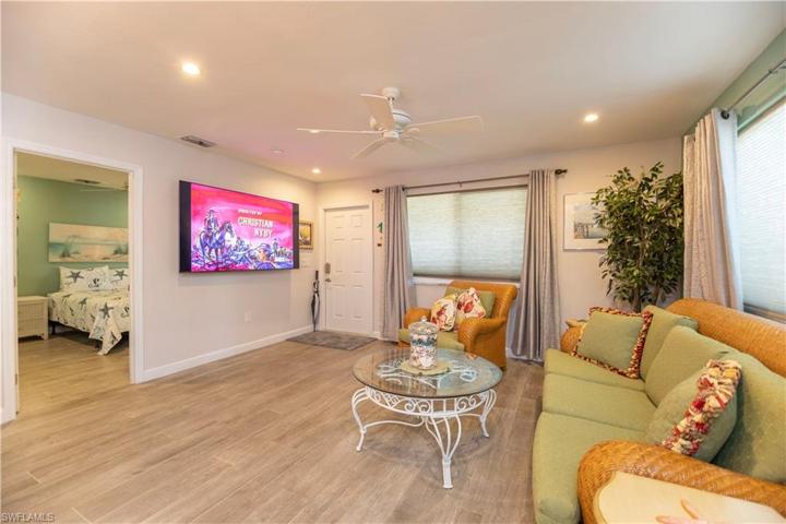 1074 with 75" TV