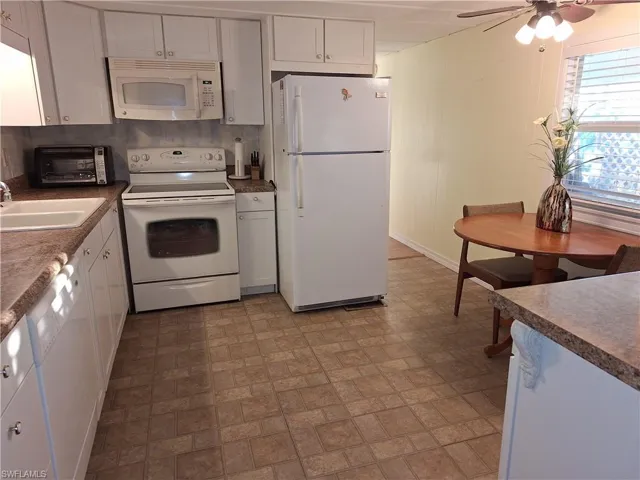 3101  Venus  LN, North Fort Myers, FL 33903