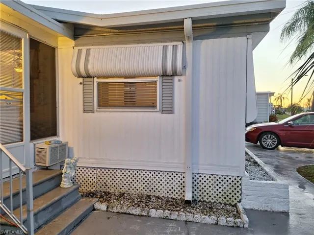 Sunroom Entry