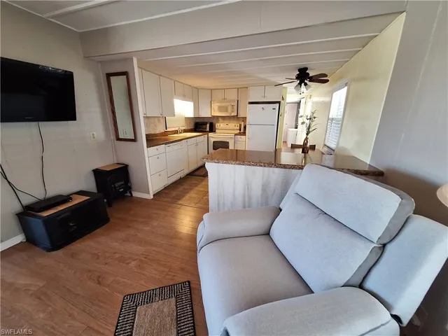 3101  Venus  LN, North Fort Myers, FL 33903