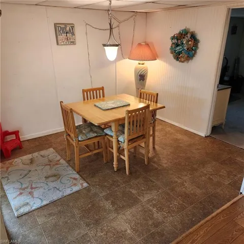 2nd Din Or Living Rm Area