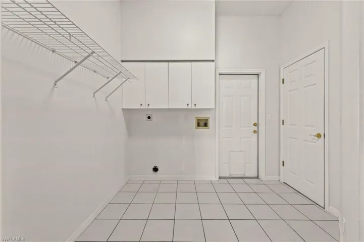 Large Laundry Room