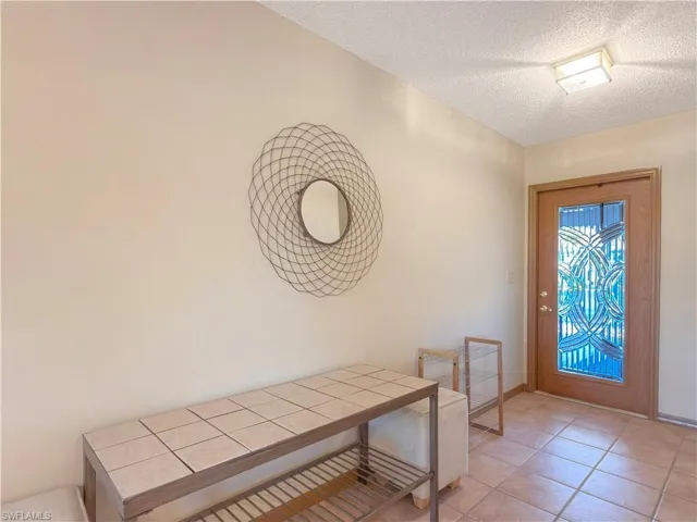 1232  Haddington  CIR, Sun City Center, FL 33573