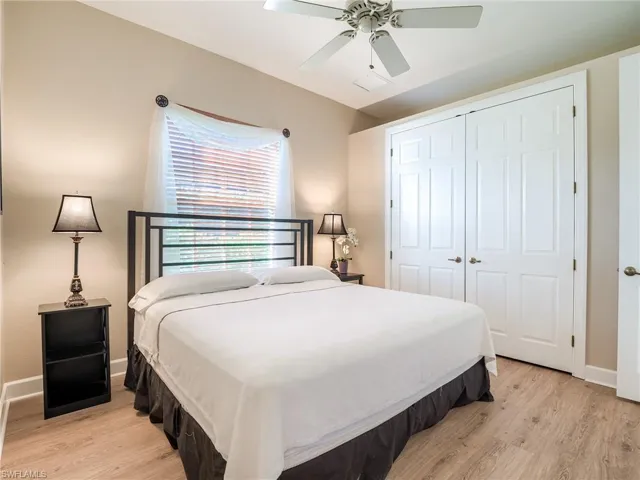 Guest bedroom 3 next to pool bath