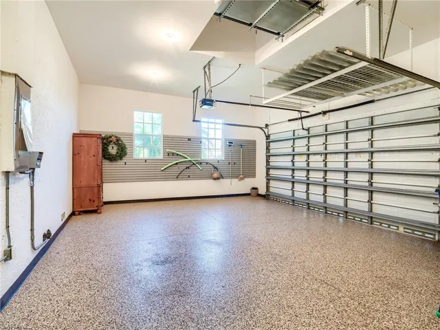 Large and neat garage with beatiful floor surface