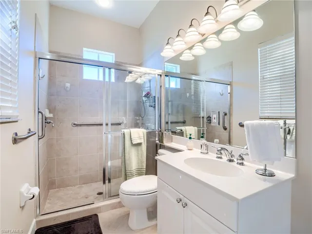 Pool bath shared by guest bedroom 3