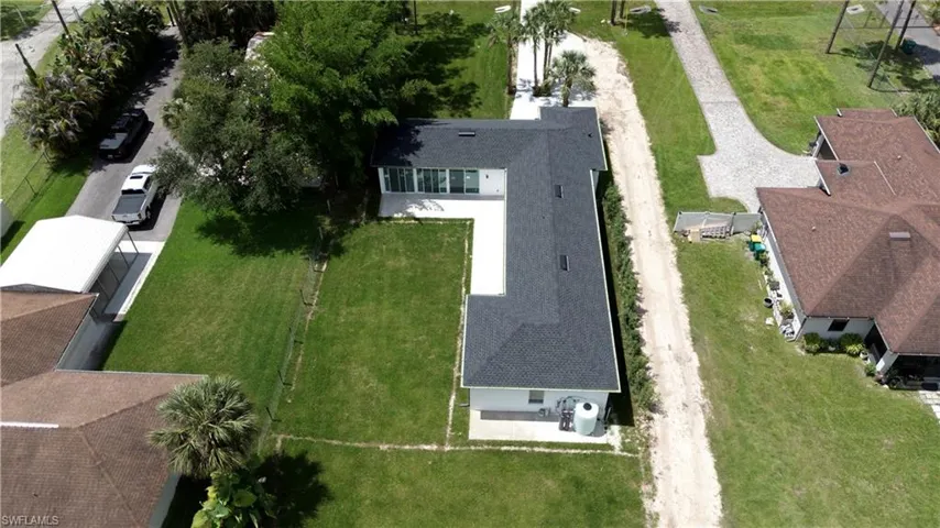 2931 16th Ave Ne, Naples, Florida 34120