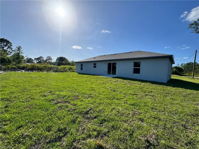 719 Ledge St, Lehigh Acres, Florida 33972