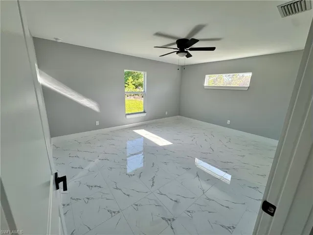 719 Ledge St, Lehigh Acres, Florida 33972