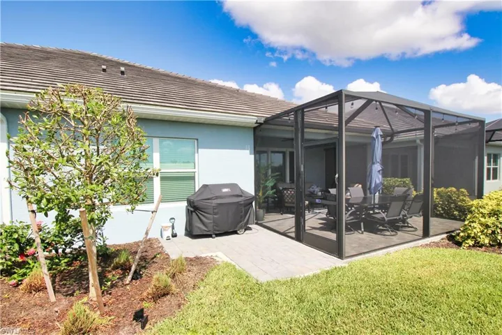 Extra Patio Area for Grill