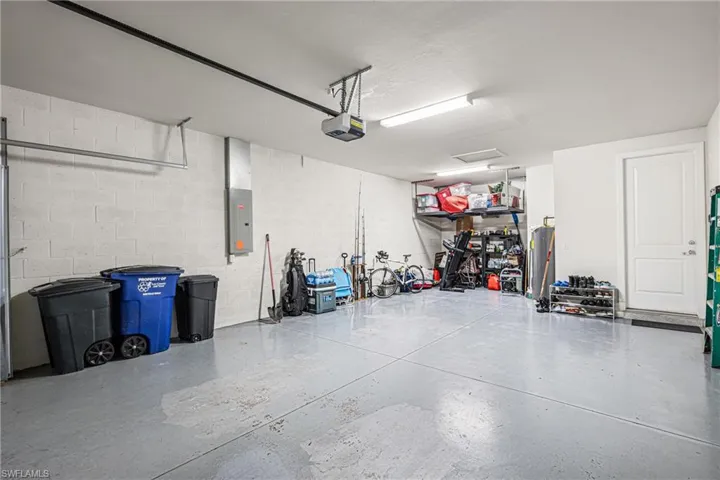 9205 Bexley Dr, Fort Myers, Florida 33967
