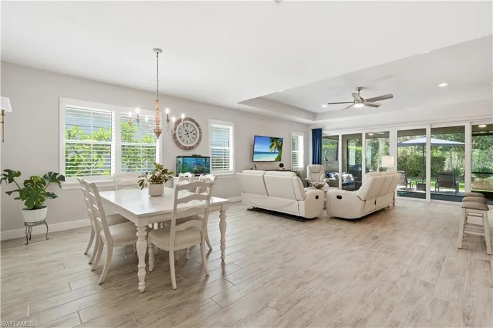 14796 Windward Ln, Naples, Florida 34114