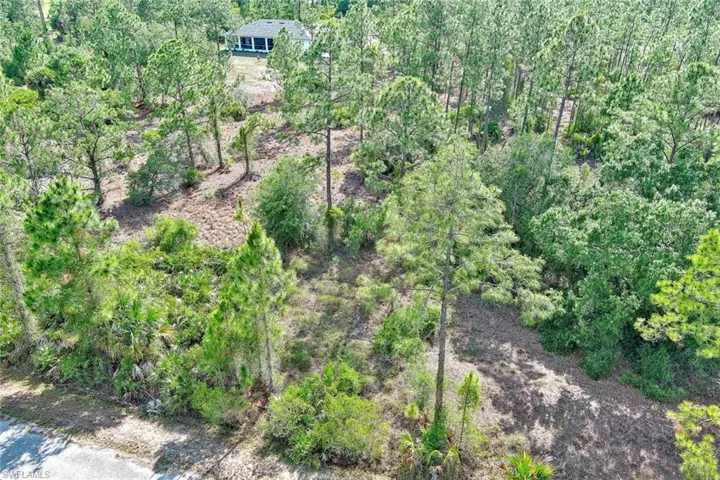 Aerial view of property and surrounding area