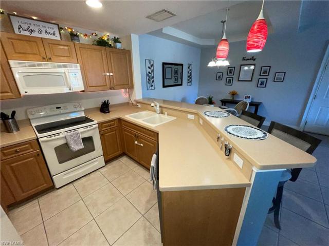 3969 Pomodoro CIR # 201, CAPE CORAL FL 33909