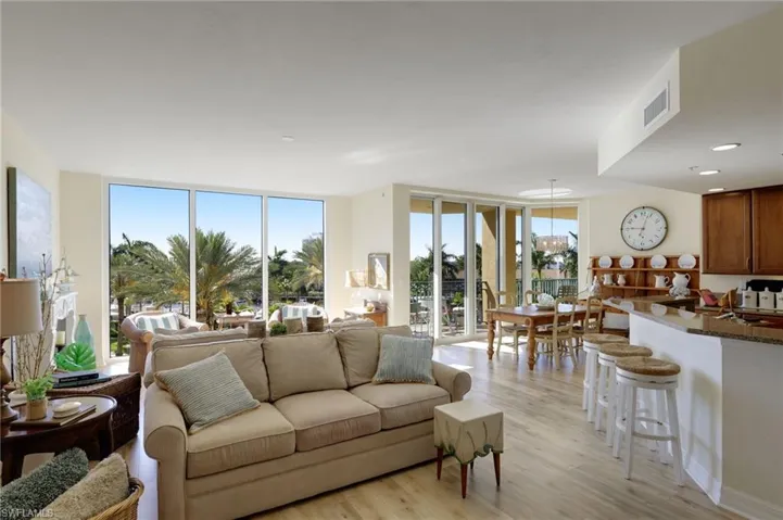 Spacious, open great room