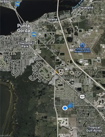 Aerial map of property and surrounding area