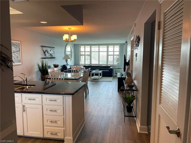 Living/Dining Combo