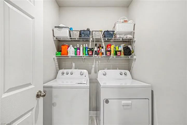 20691  Plumwood  LOOP, North Fort Myers, FL 33917