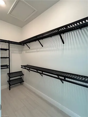 Master Walk In Closet