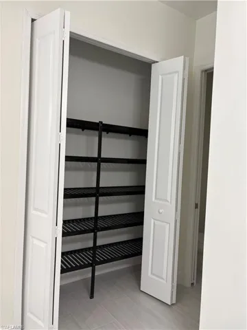 Full Linen in Master Bath