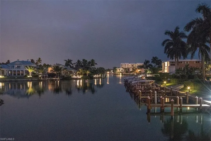 Venetian Bay