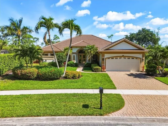 7984 Tiger Lily Dr, Naples, Florida 34113