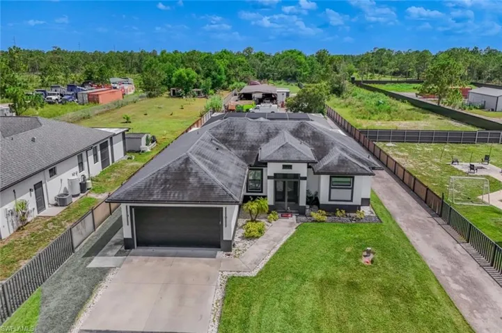 2968 41st Ave Ne, Naples, Florida 34120