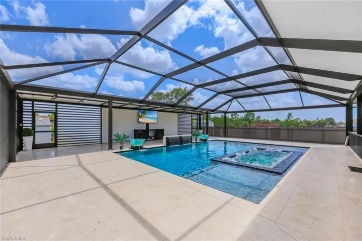 2968 41st Ave Ne, Naples, Florida 34120