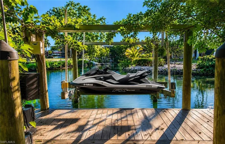 27281  Tennessee  ST, Bonita Springs, FL 34135