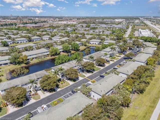 8273 Pacific Beach Dr, Fort Myers Fl 33966