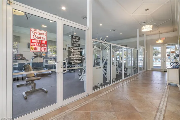 8273 Pacific Beach Dr, Fort Myers Fl 33966