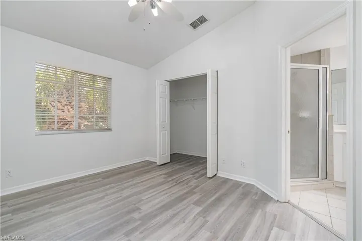 8273 Pacific Beach Dr, Fort Myers Fl 33966