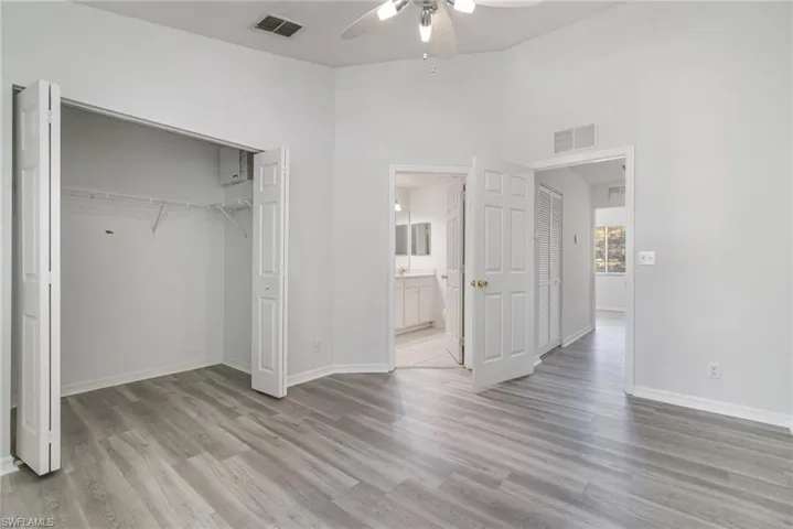8273 Pacific Beach Dr, Fort Myers Fl 33966