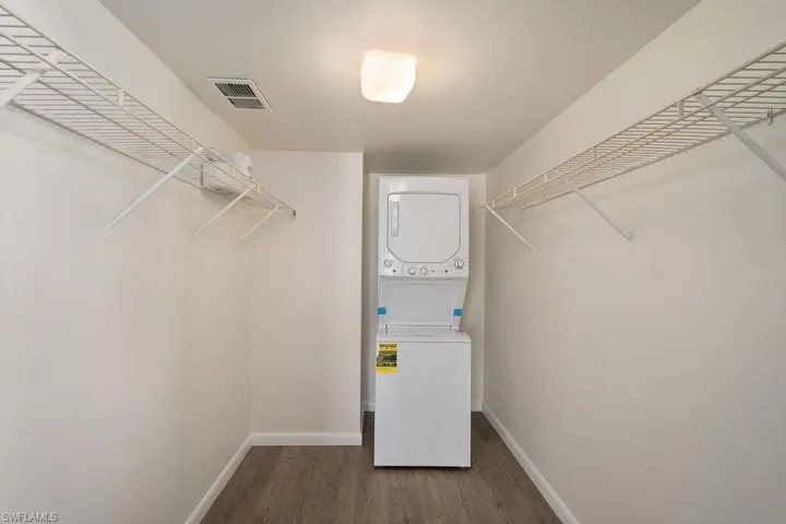 1849  Maravilla  AVE, Fort Myers, FL 33901