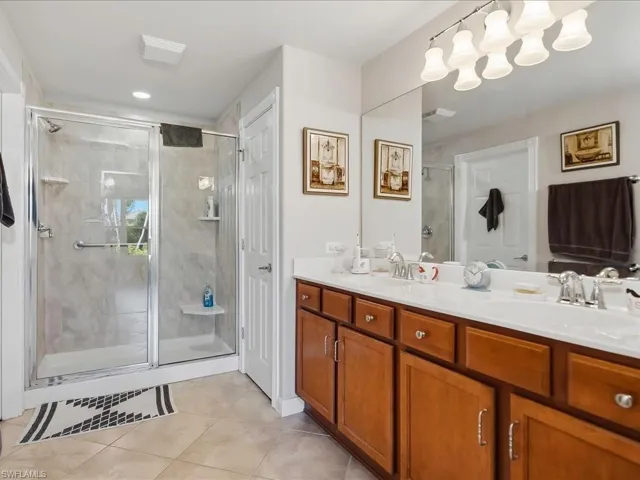 8647 Genova Ct, Naples, Florida 34114