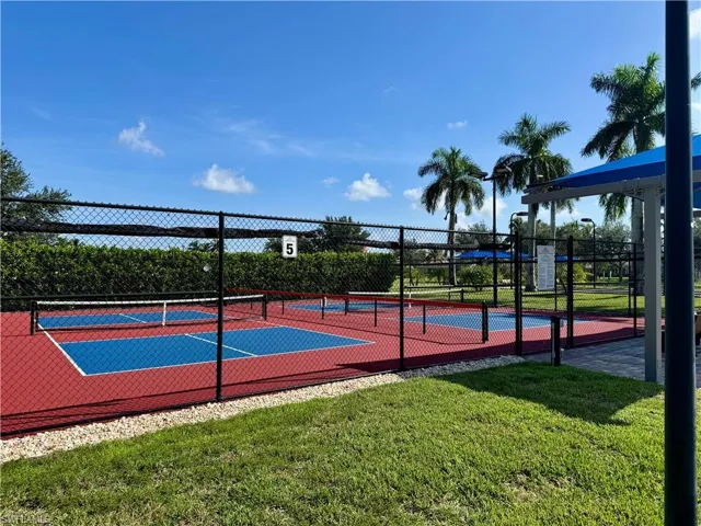 8647 Genova Ct, Naples, Florida 34114