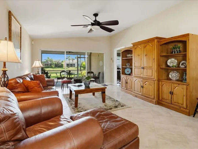 8647 Genova Ct, Naples, Florida 34114