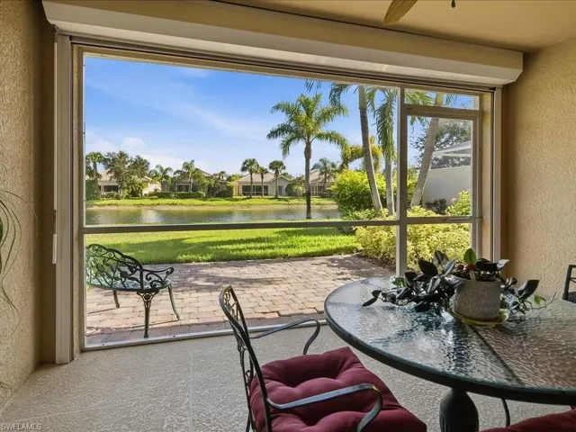 8647 Genova Ct, Naples, Florida 34114
