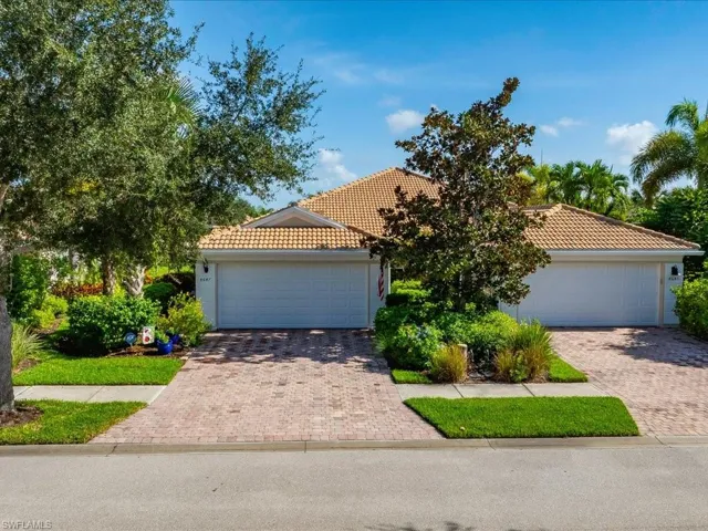 8647 Genova Ct, Naples, Florida 34114