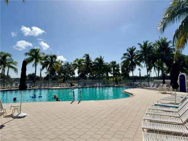 8647 Genova Ct, Naples, Florida 34114
