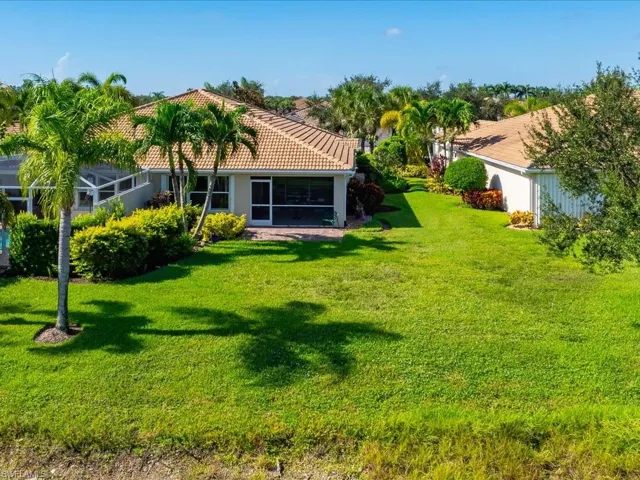 8647 Genova Ct, Naples, Florida 34114