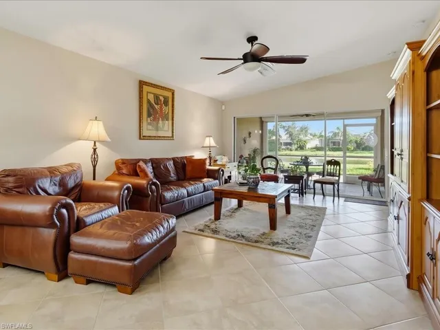 8647 Genova Ct, Naples, Florida 34114
