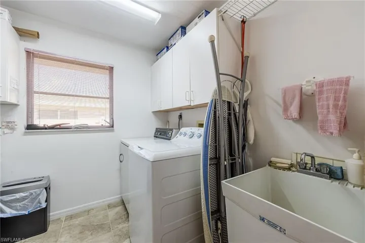 4406 Se 19th Ave, Cape Coral, Florida 33904