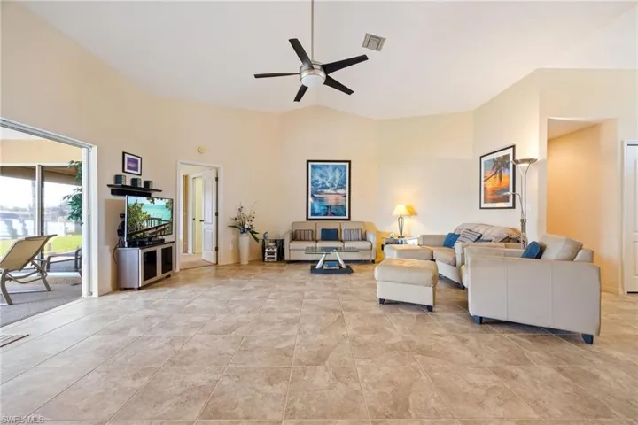 4406 Se 19th Ave, Cape Coral, Florida 33904