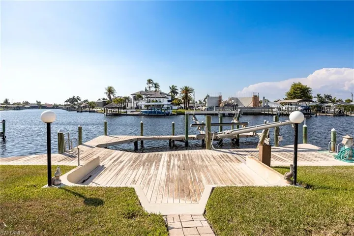 4406 Se 19th Ave, Cape Coral, Florida 33904